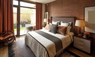 Bed direction and position as per Vastu: Bedroom design tips